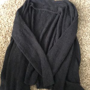 SOFT BLACK CARDIGAN